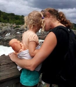 בקשה מבן זוג זר לעזוב את ישראל